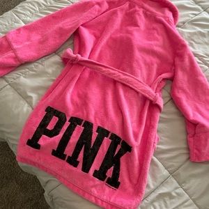 VICTORIA SECRET BATH ROBE